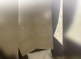 Join her in LIVE !