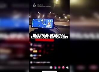 TikTokkeur drives like a madman and films himself live, the police are not slow to stop him