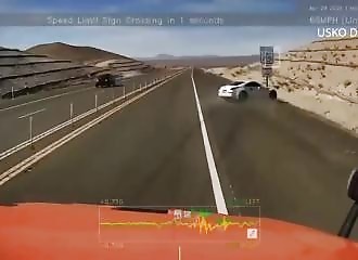 Il fait plusieurs tonneaux après avoir voulu doubler un camion