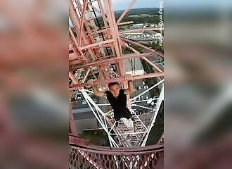 Le grimpeur fou Remi Enigma est mort en tombant d'une gratte-ciel