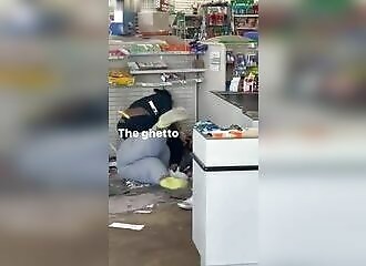 She beats up her manager who refused to let her go early