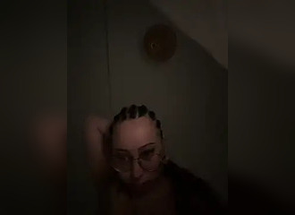 Join her in LIVE !