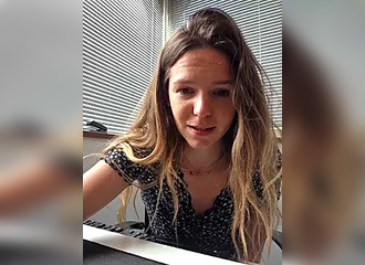 Join her in LIVE !