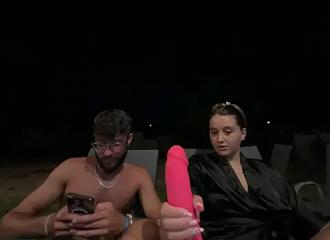 Join her in LIVE !