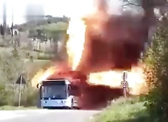 Ce bus a un petit problème de fuite de gaz