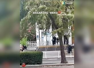 Agente de sécurité ouvre le feu après une altercation à la bibliothèque de Nouvelle-Orléans