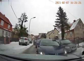 Une vingtaine de coups de feu pour arrêter un trafiquant de drogue en fuite (Pologne)