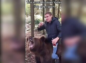 La vidéo la plus russe que vous verrez de toute votre vie 